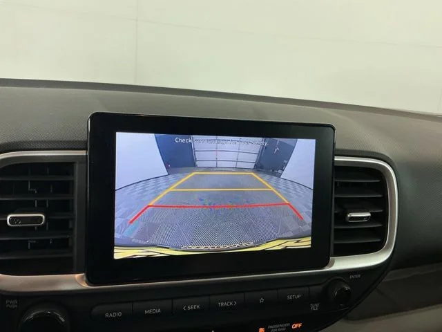 Used 2021 Green Hyundai SEL image 19
