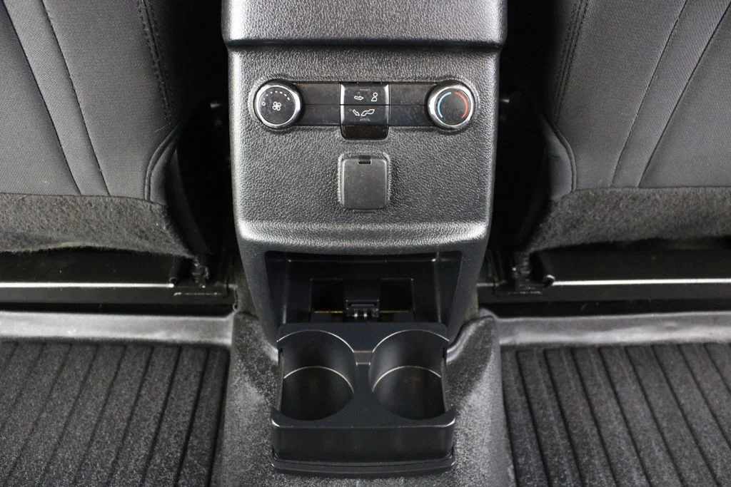 Used 2016 Ingot Silver Ford XLT image 17