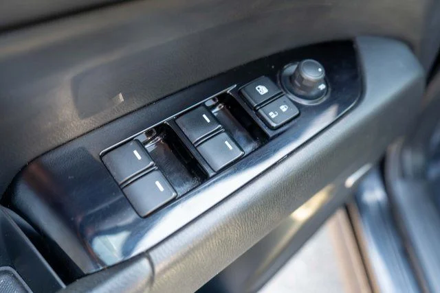 Used 2020 Black Mazda Touring image 20