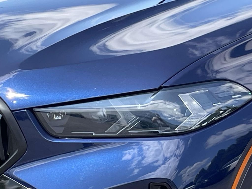 Used 2025 Blue BMW M60i image 12