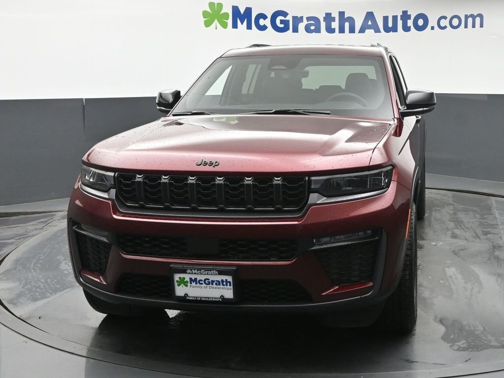 New 2026 Velvet Red Pearl-Coat Exterior Paint Jeep Limited image 6