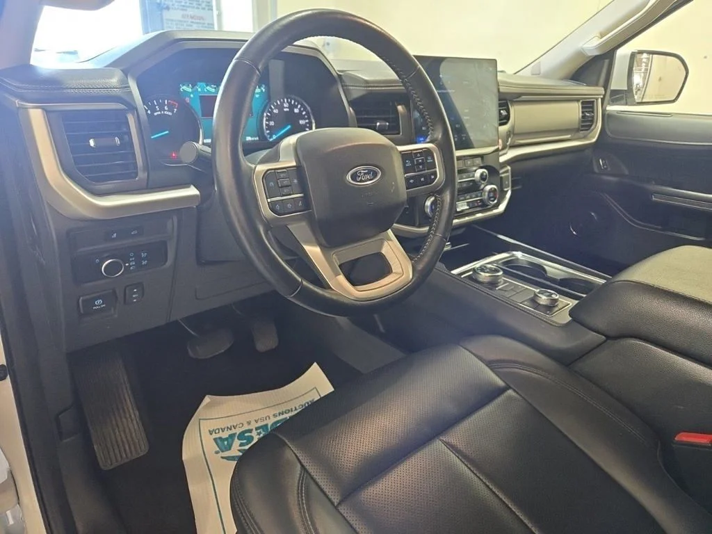 Used 2024 White Ford XLT image 10