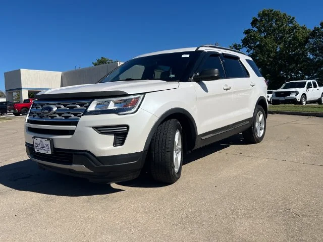 Used 2018 White Ford XLT image 1