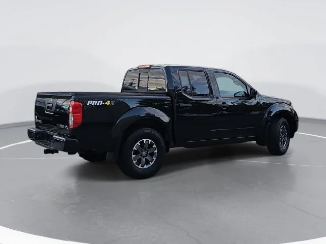 Used 2018 Black Nissan PRO-4X image 3
