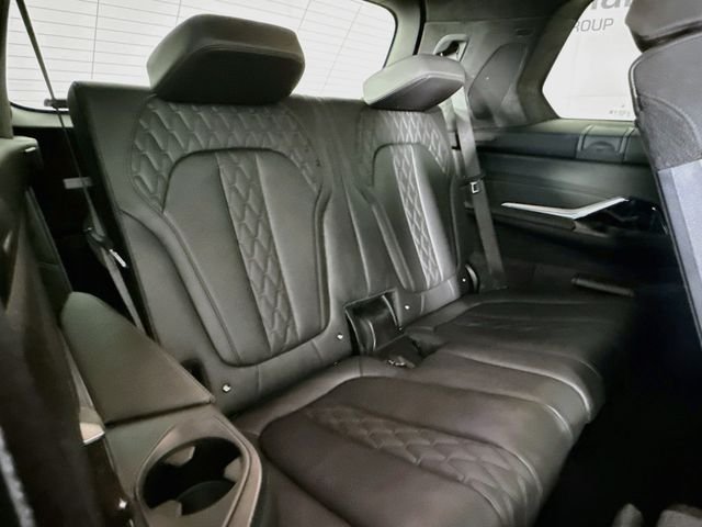 Certified Used 2025 Black Sapphire Metallic BMW M60i image 29