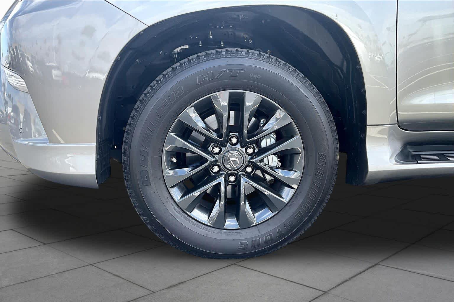 Certified Used 2023 Atomic Silver Lexus Premium image 11