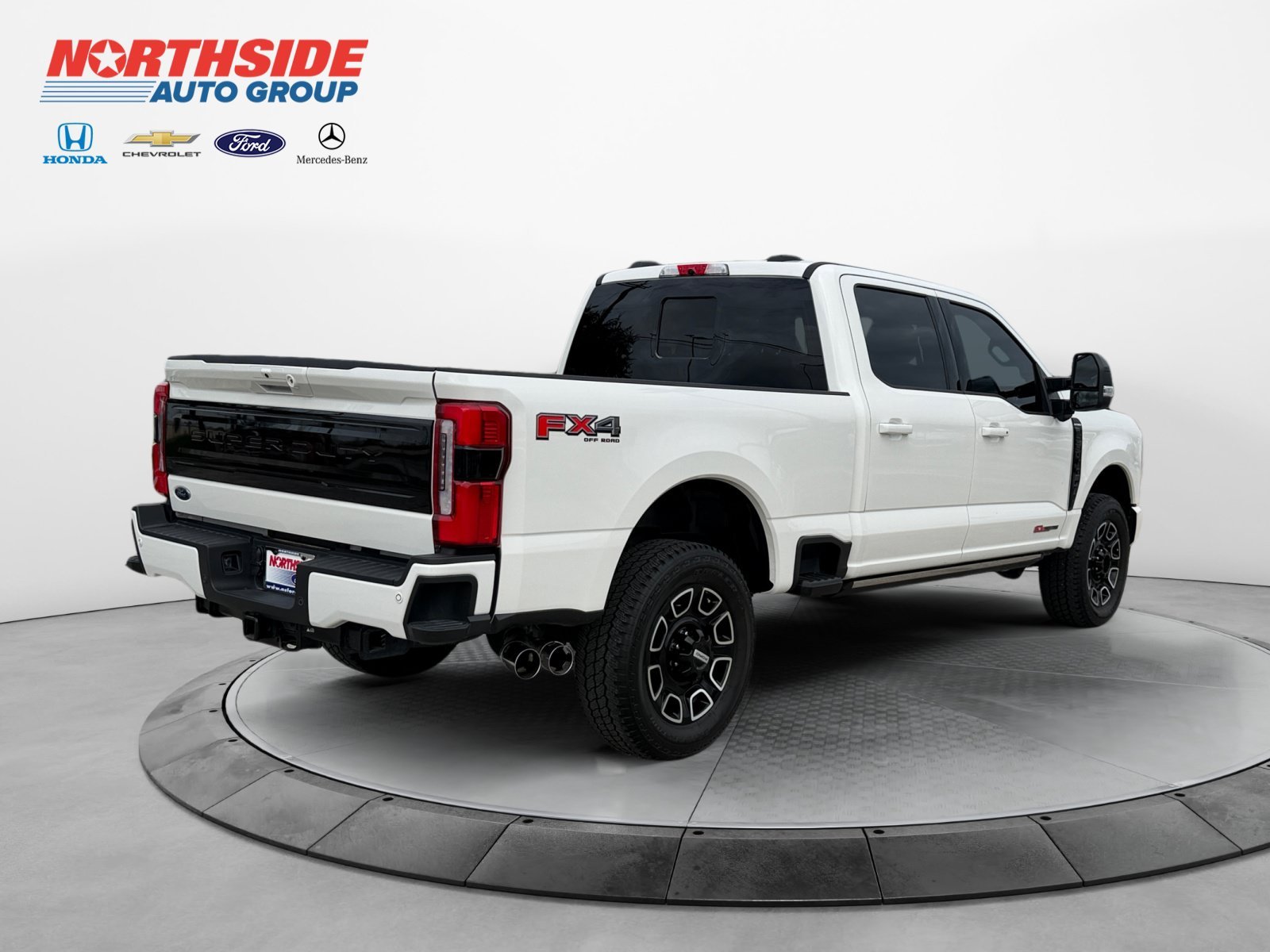 Used 2025 Star White Metallic Tri-Coat Ford Platinum image 7