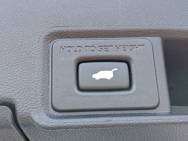 Used 2024 Platinum White Pearl Acura SH-AWD image 13
