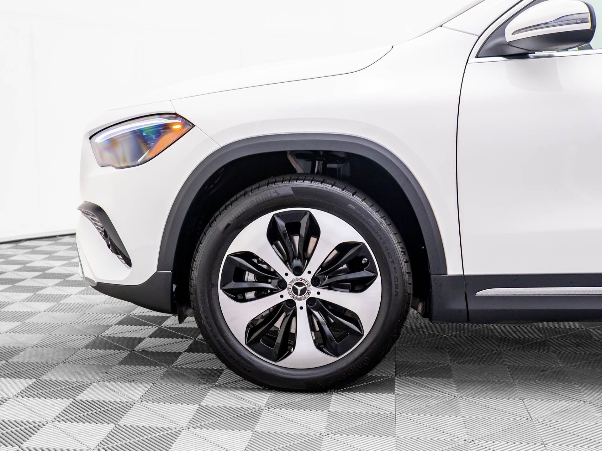 Certified Used 2026 White Mercedes-Benz GLA 250 image 36