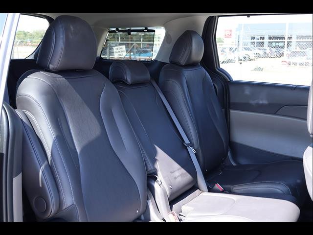 Certified Used 2026 Aurora Black Pearl Kia SX image 15