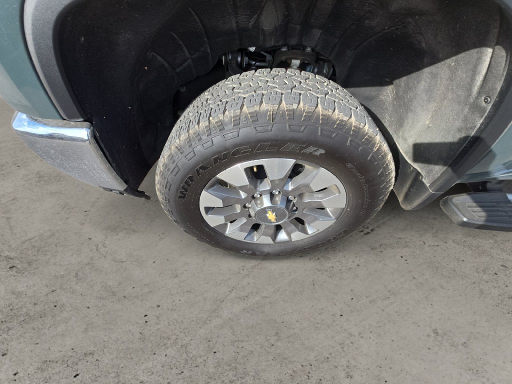 2025 Chevrolet Silverado 2500HD LT - Photo 13