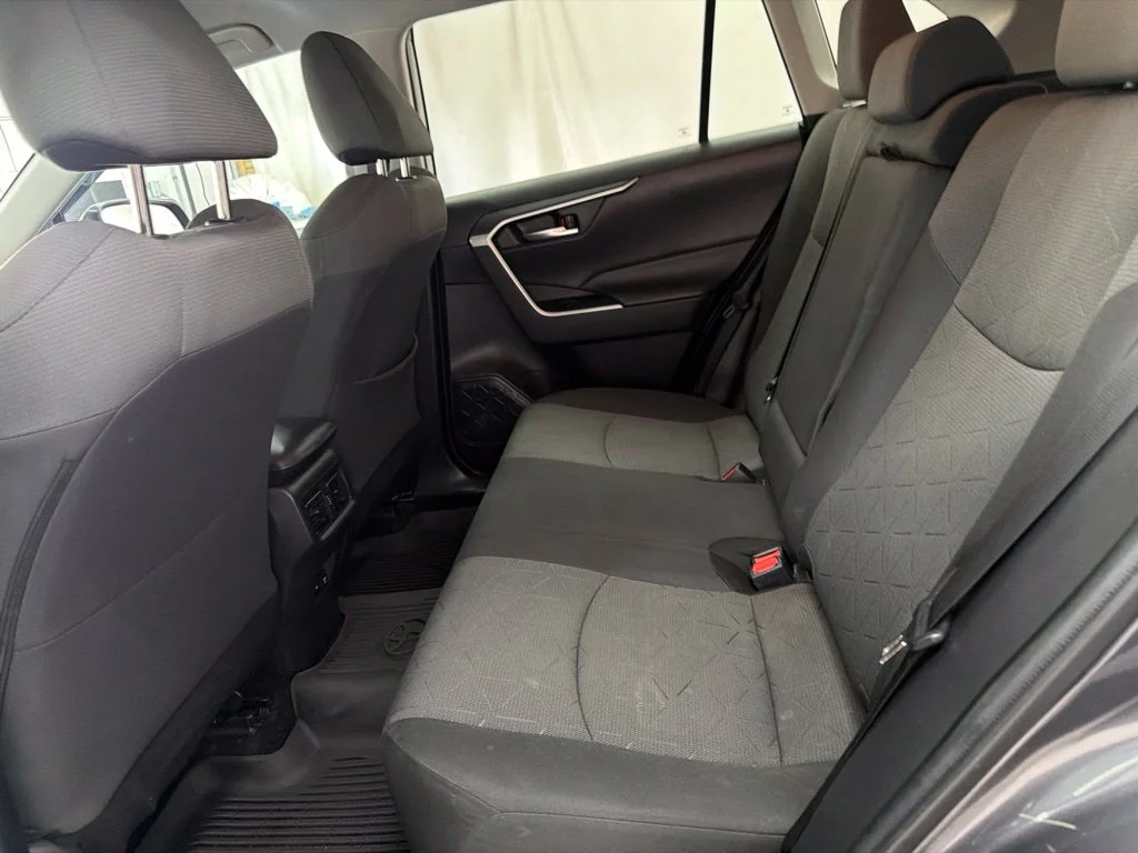 Used 2021 Gray Toyota XLE image 22