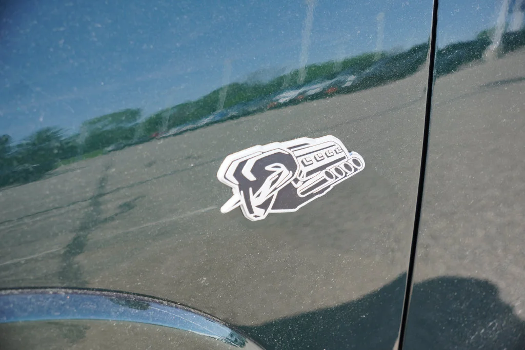 New 2026 Serrano-Green Metallic Exterior Paint RAM Laramie image 10