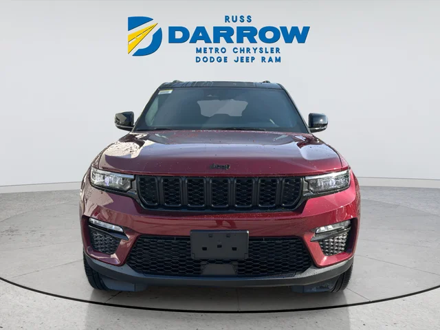 New 2025 Velvet Red Pearl-Coat Exterior Paint Jeep Limited image 8
