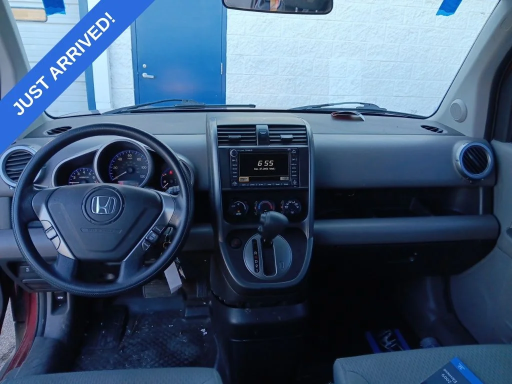 Used 2009 Tango Red Pearl Honda EX image 5
