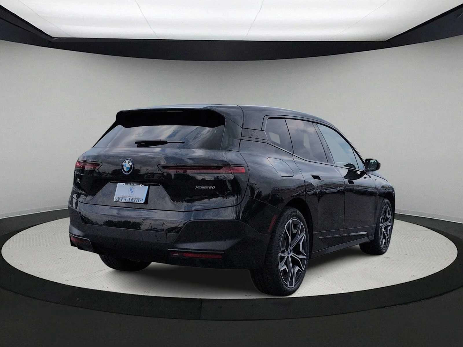 Certified Used 2024 Black Sapphire Metallic BMW xDrive50 image 8