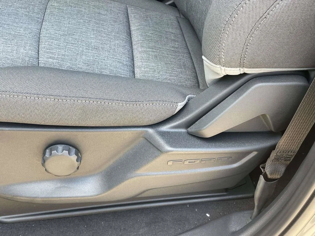 New 2026 Gray Ford XL image 14