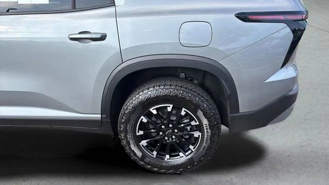 Used 2025 Sterling Gray Metallic Chevrolet Z71 image 37