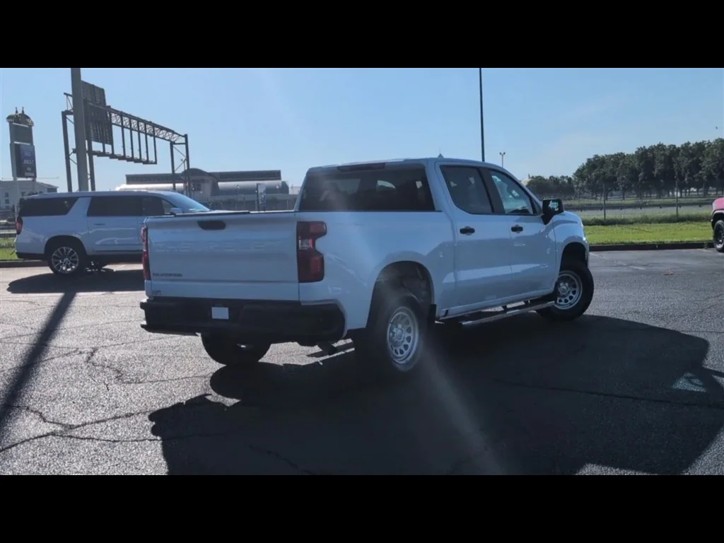 Used 2023 Summit White Chevrolet WT image 8