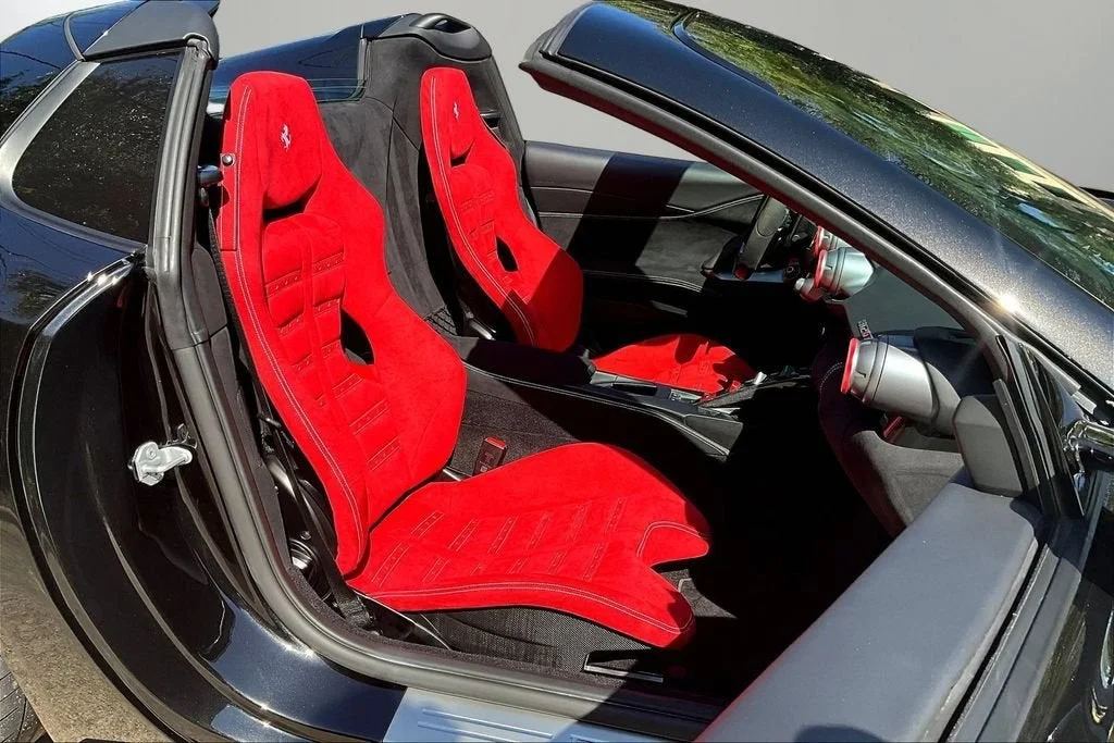 Used 2023 Nero Daytona Ferrari  image 23