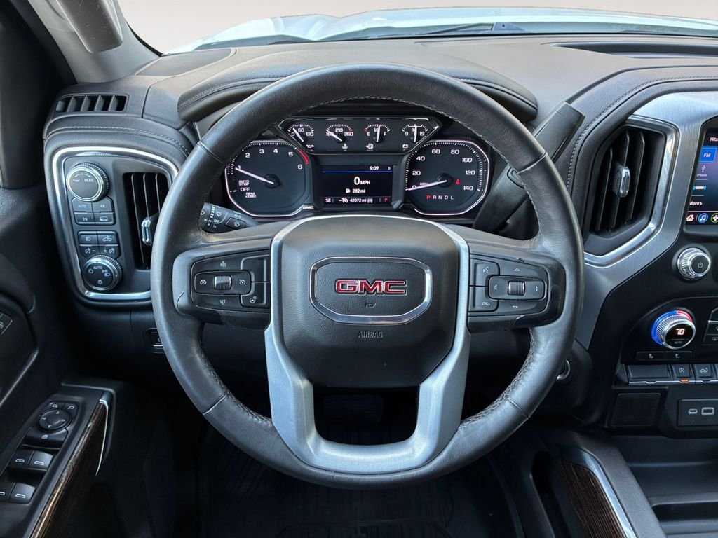 Used 2021 White GMC Elevation image 12