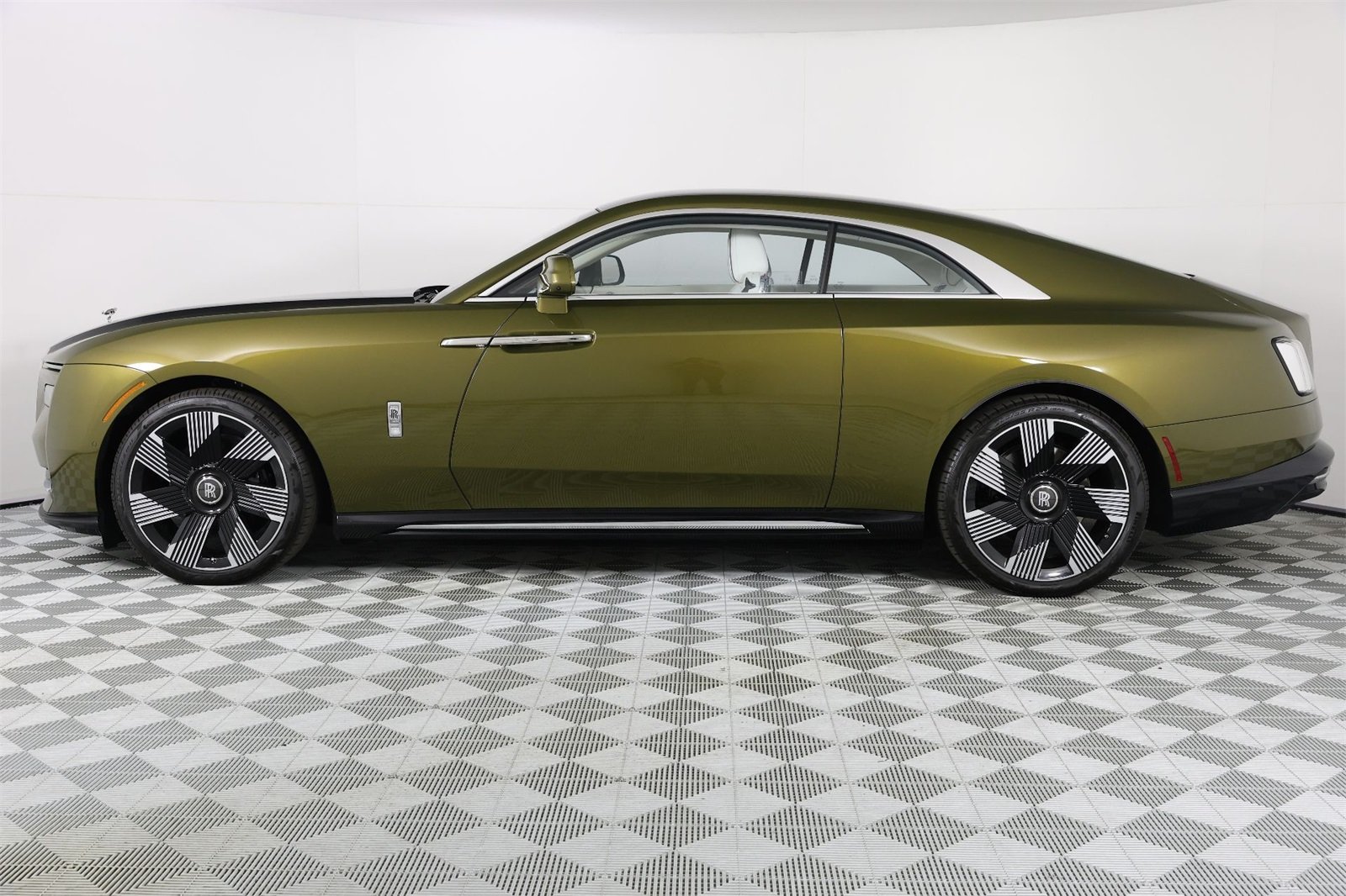 Certified 2024 Rolls-Royce Spectre Base with VIN SCATK2C03RU225380 for sale in Pasadena, CA