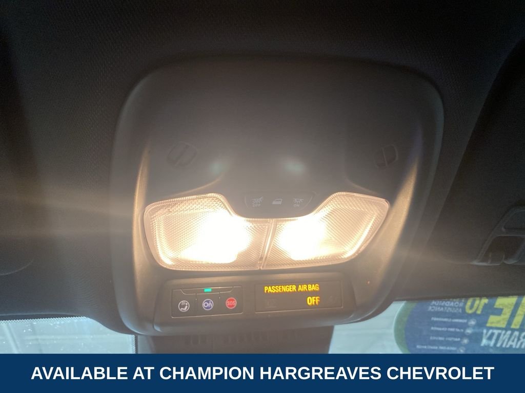 Used 2023 Sterling Metallic GMC Elevation image 25