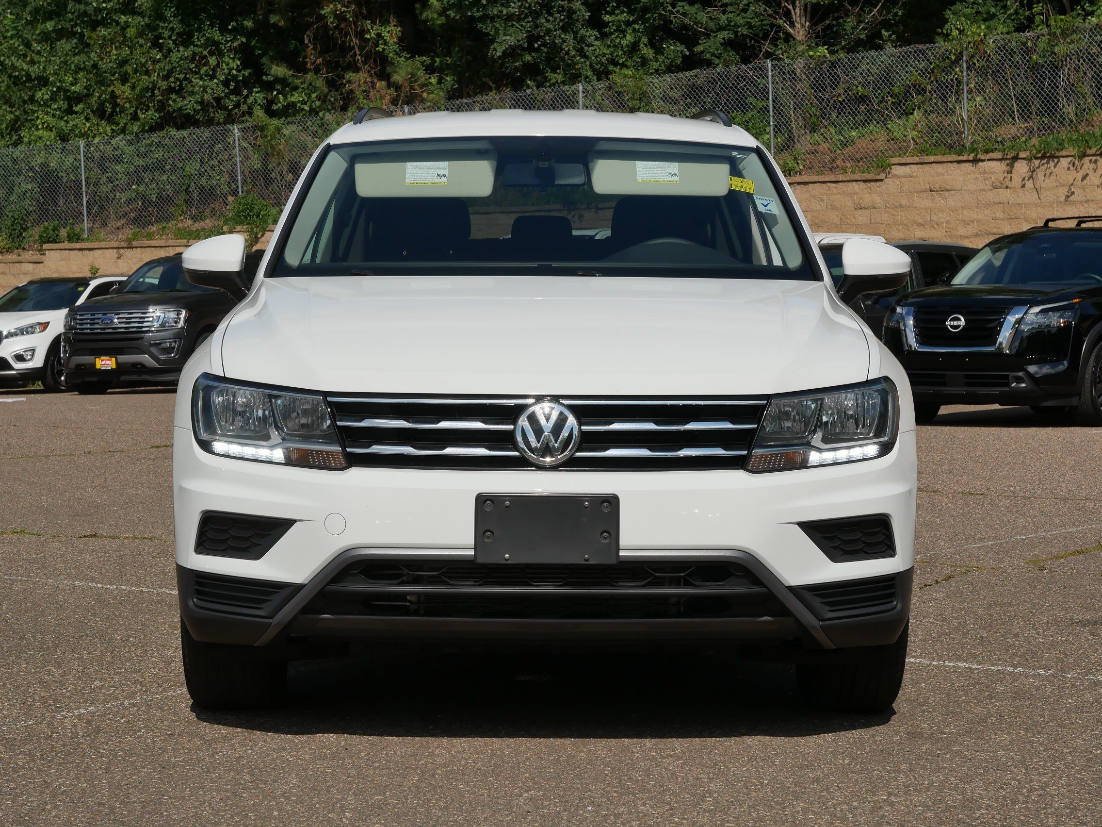 Used 2020 Volkswagen Tiguan SE with VIN 3VV2B7AX3LM096880 for sale in Inver Grove, Minnesota