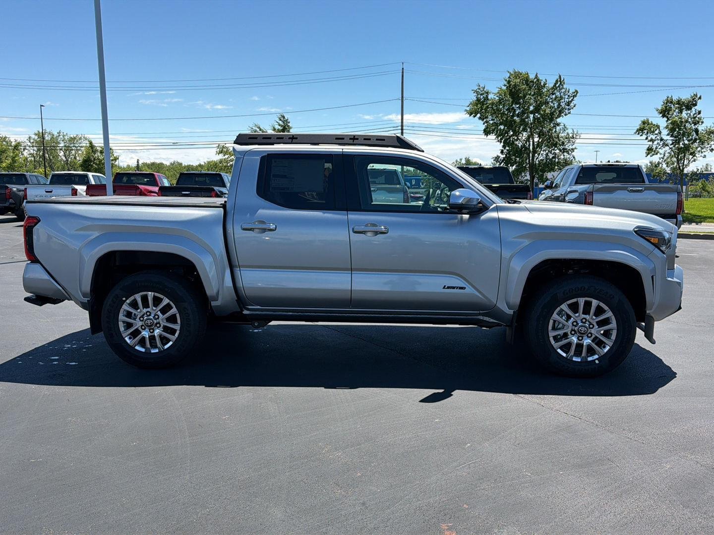 2026 Toyota Tacoma Limited - Photo 7