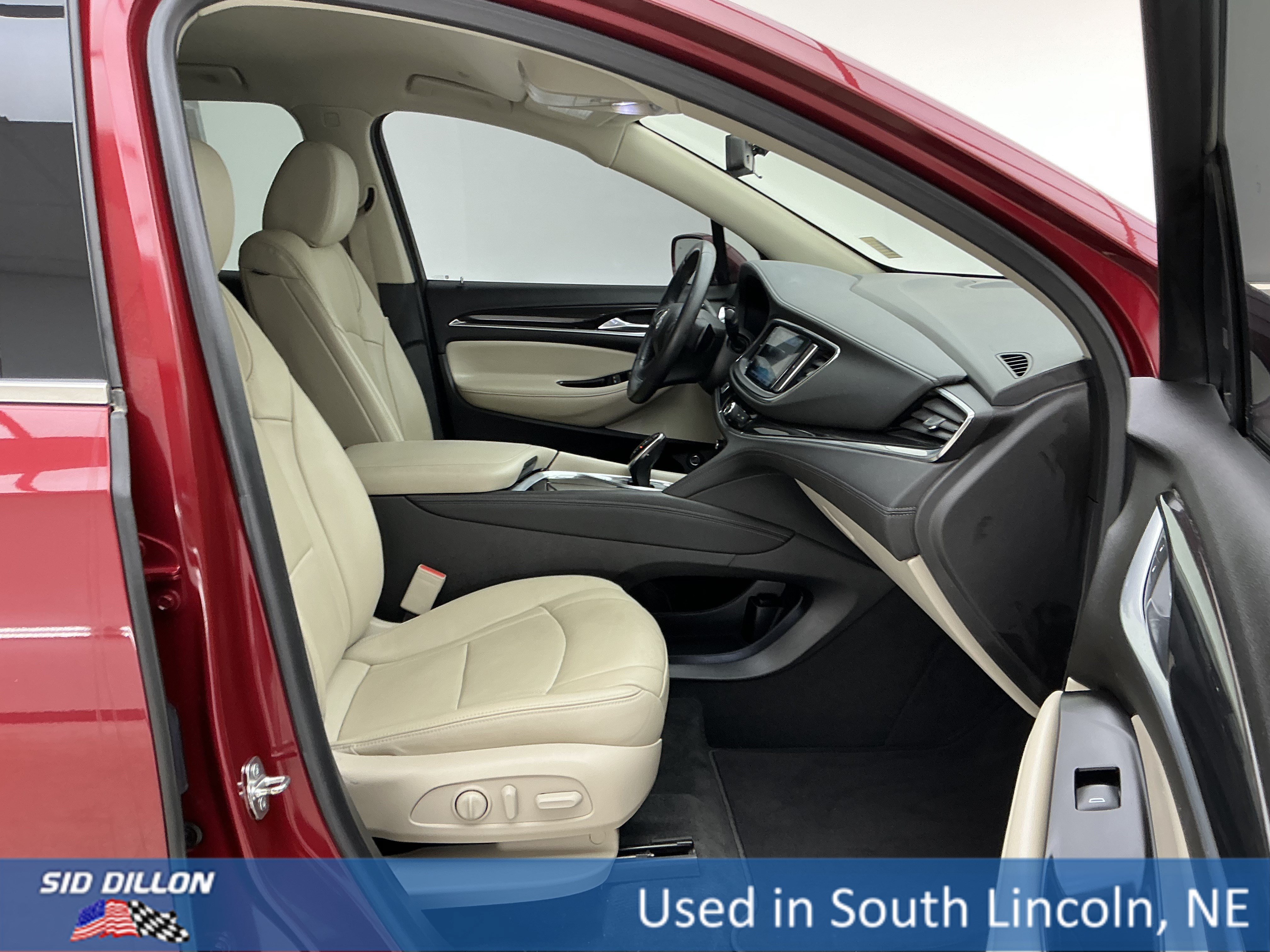 Used 2019 Red Quartz Tintcoat Buick Essence image 25