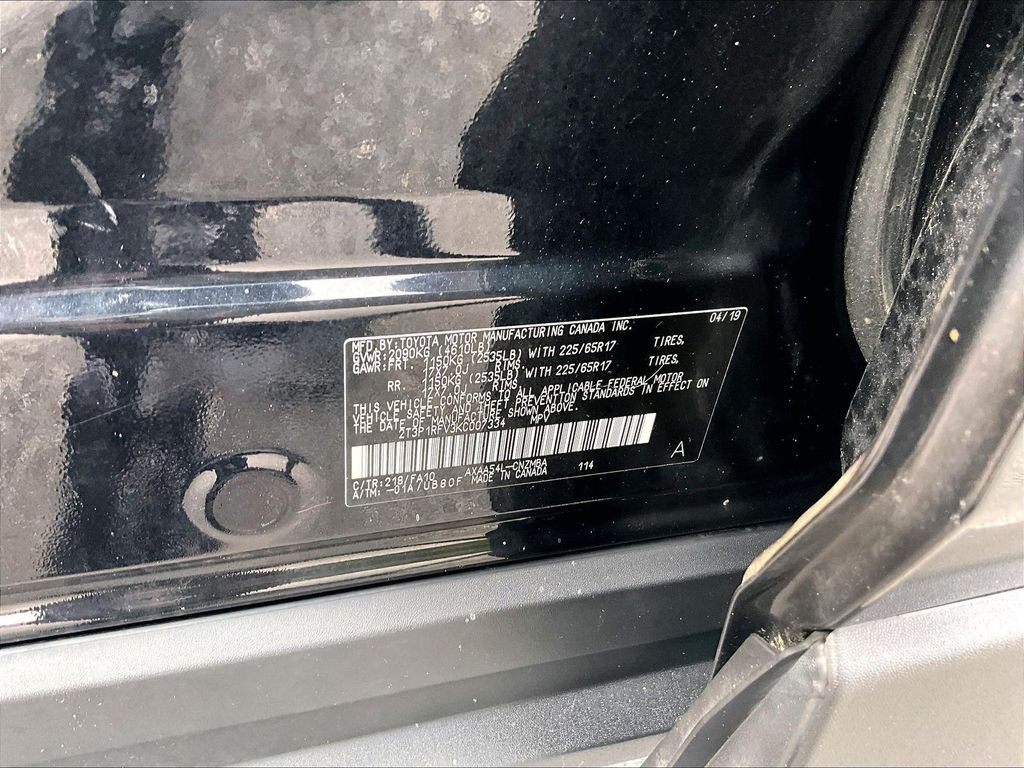 Used 2019 Black Toyota XLE image 34