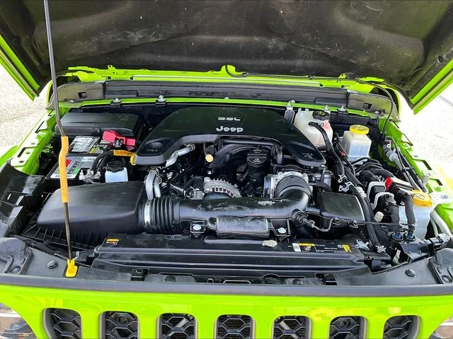 Used 2021 Green Jeep Mojave image 36