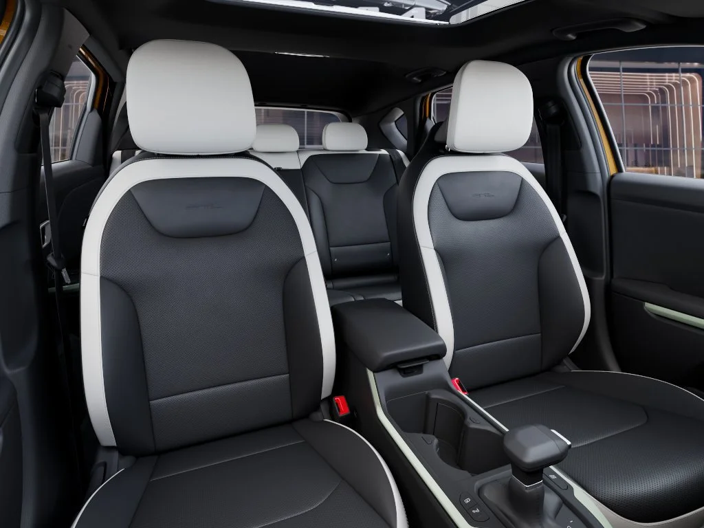 New 2026 Sparkling Yellow Kia GT-Line Turbo In-Transit image 15