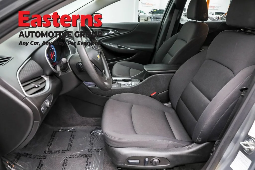 Used 2024 Gray Chevrolet LT image 14