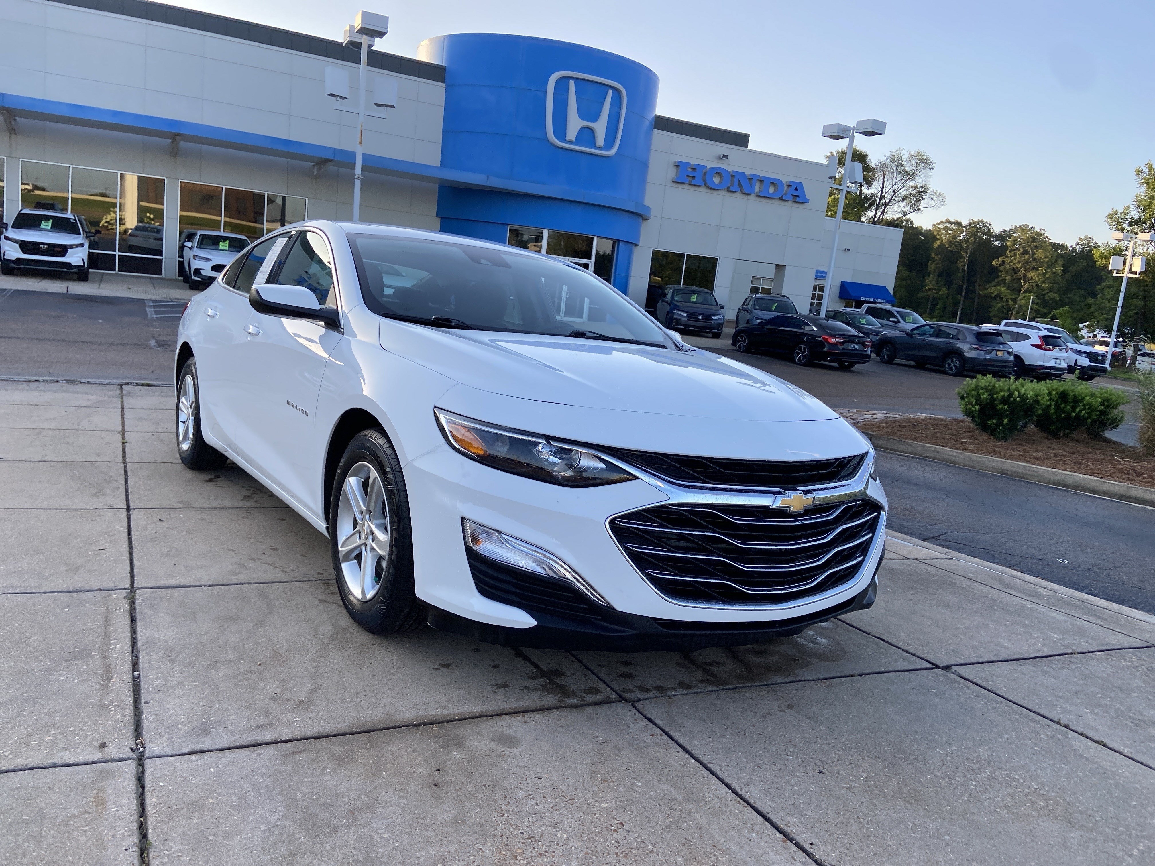 Used 2024 Summit White Chevrolet LS image 2