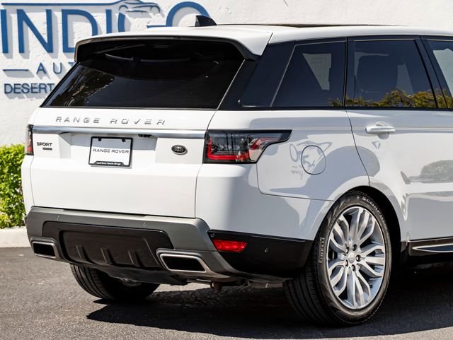 Used 2019 Fuji White Land Rover HSE image 7