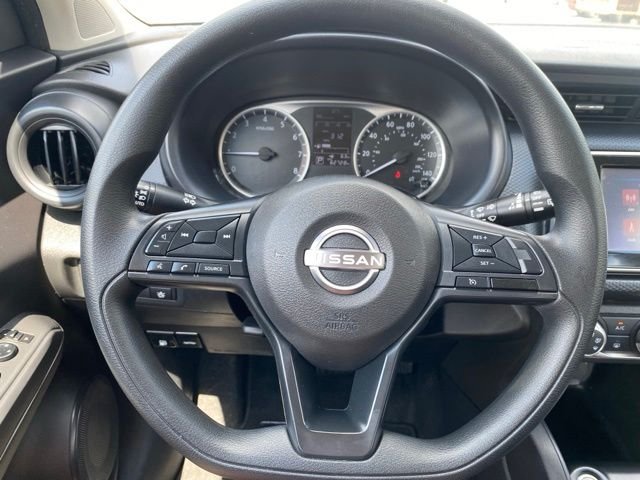 Used 2024 Gray Nissan S image 15