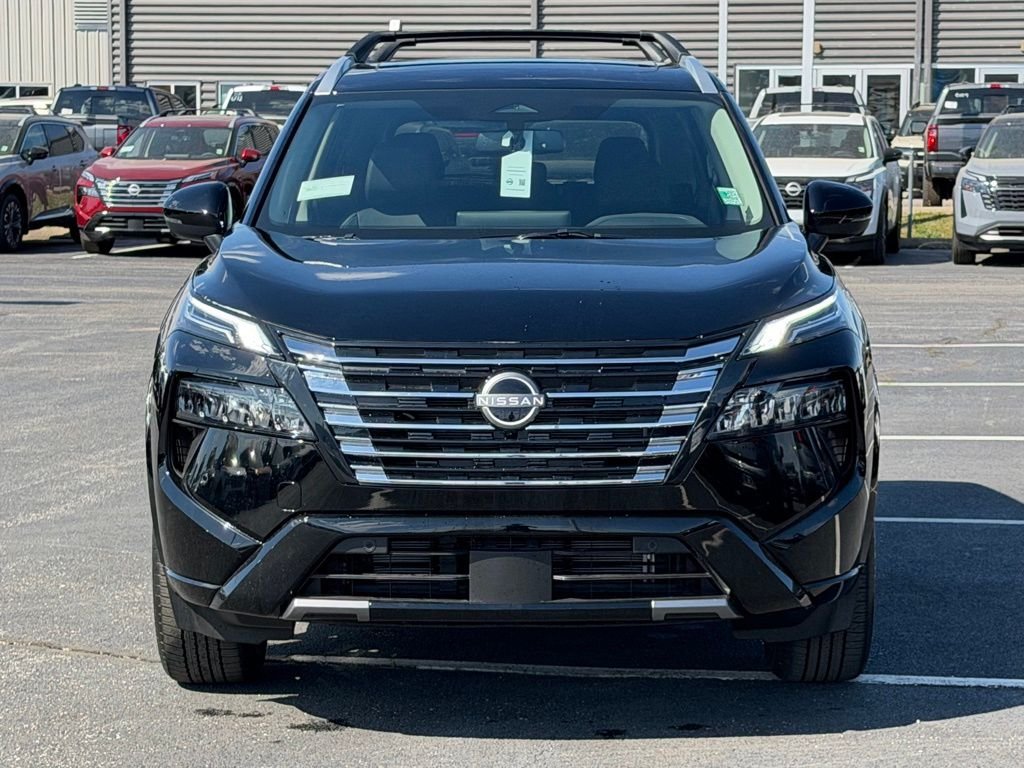 New 2026 Super Black Nissan Platinum image 9