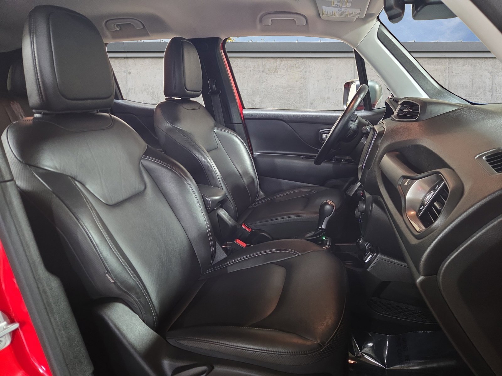 2021 Jeep Renegade Limited - Photo 15