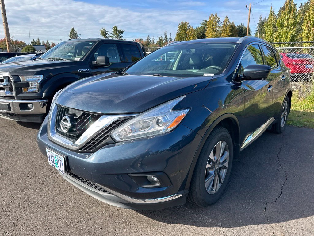 Used 2017 Arctic Blue Metallic Nissan SL image 1