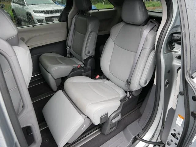 Certified Used 2024 CELESTIAL SILVER Toyota  image 12