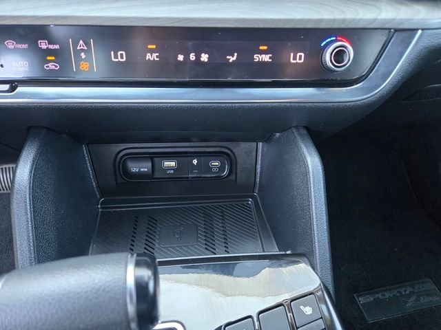 Used 2023 Black Kia X-Line image 14