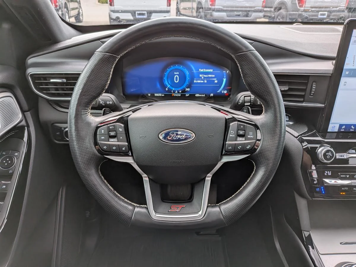 Used 2021 Black Ford St 4wd image 21