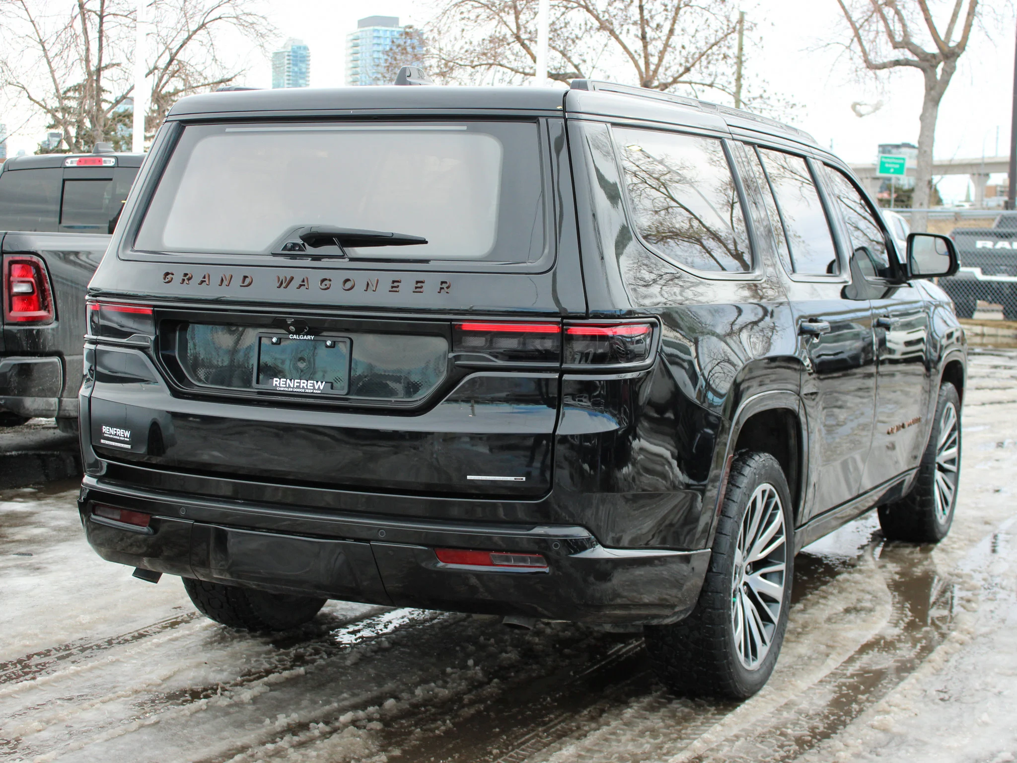 Certified Used 2023 Black Jeep Series III * 510 HP | Twin-Turbo | Apple CarPlay | Massage Seats | Adaptive Cruise image 16