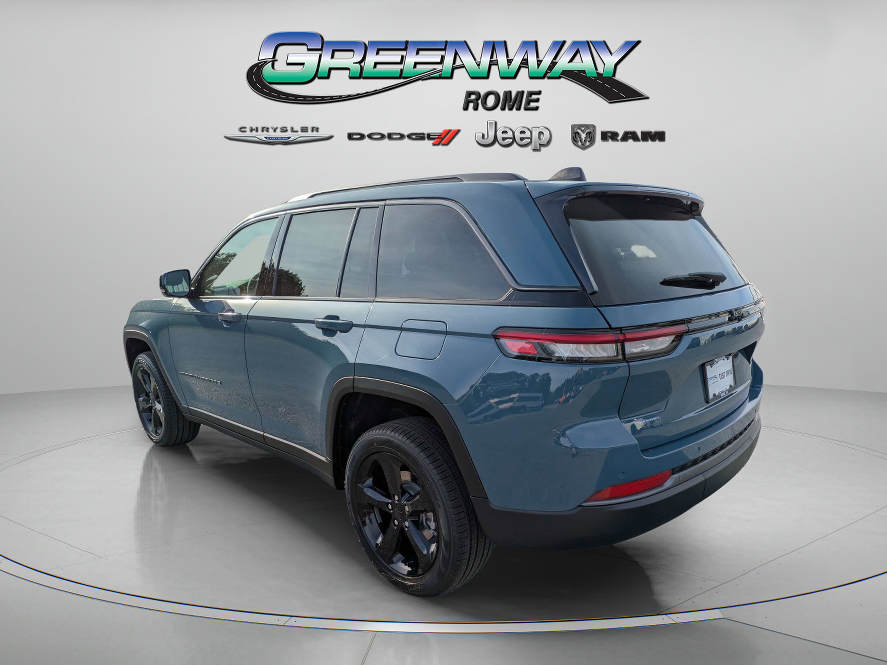 New 2026 Steel Blue Exterior Paint Jeep Limited image 5