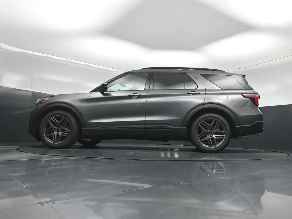 New 2026 Carbonized Gray Metallic Ford ST image 7