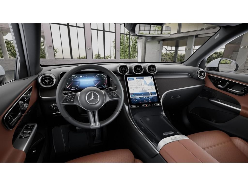 New 2026 Polar White Mercedes-Benz GLC 300 image 3