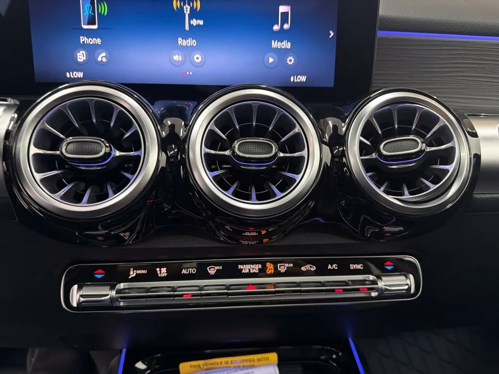 New 2026 Black Mercedes-Benz GLB 250 image 18