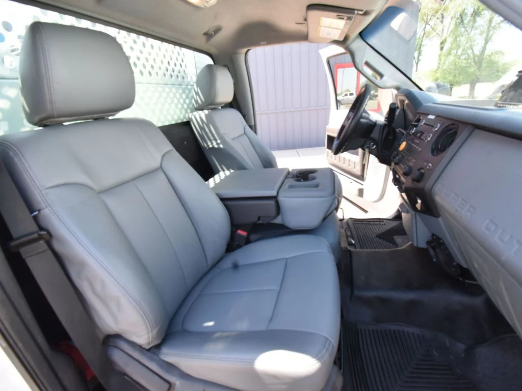 2014 Ford F-550 - Photo 68
