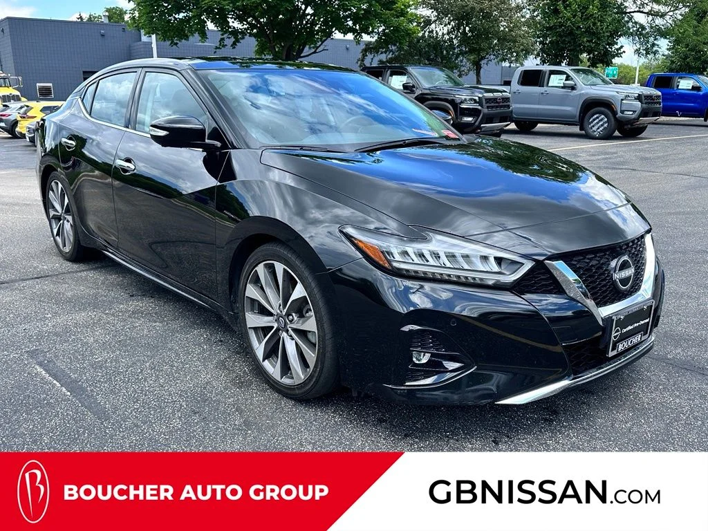 2023 Nissan Maxima Platinum's photo